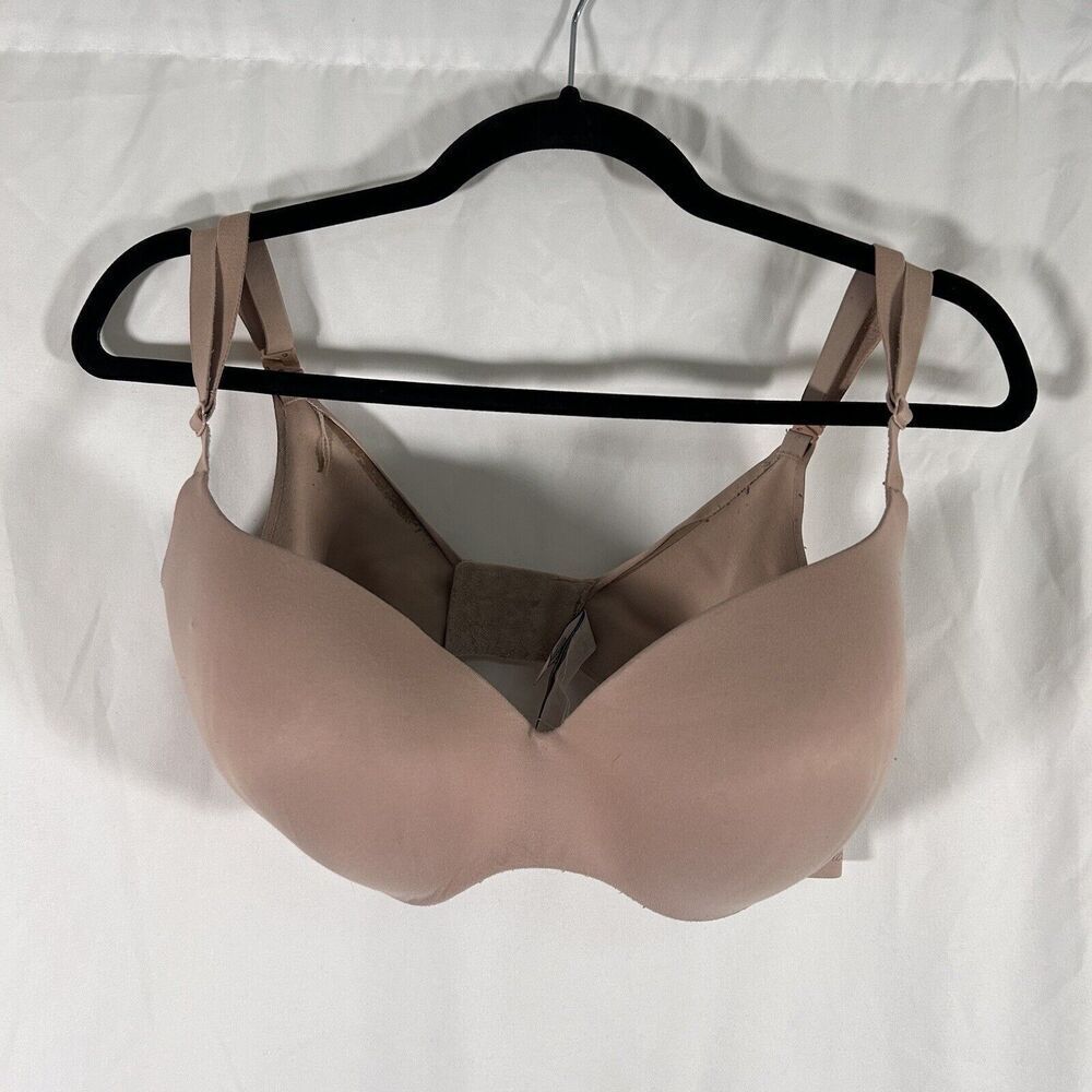 Victoria's Secret Bra Women's 38D Nude Underwire Padded Hook & Eye